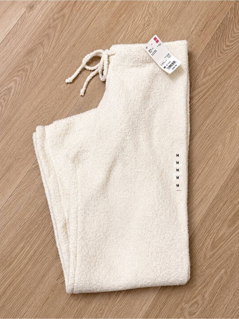 Women’s Uniqlo Fluffy Lounge Pants – Size Medium